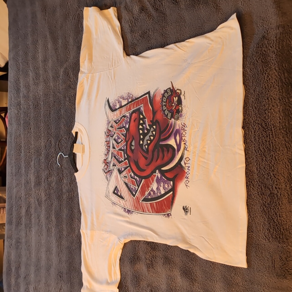 Ravens| NWOT Vintage Toronto Raptors White Short Sleeve T-shirt Cotton - Picture 7 of 11